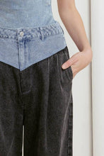 Load image into Gallery viewer, Cool Emergence Jeans
