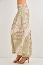 Load image into Gallery viewer, Woodland Romance Mesh Set
