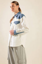 Load image into Gallery viewer, Owning The Room Contrast Shirt
