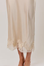 Load image into Gallery viewer, Oh So Nice Silk x Lace Skirt
