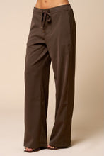 Load image into Gallery viewer, Smooth Finish Brown Set Pre-Order 27/08
