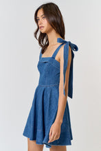 Load image into Gallery viewer, Denim &amp; Bows Pleated Dress
