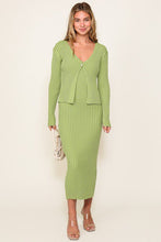 Load image into Gallery viewer, She’s an It Girl Lime Combo Dress
