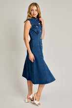 Load image into Gallery viewer, Dare to Denim Cinched Dress
