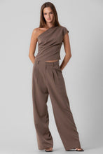 Load image into Gallery viewer, Worth the Chase Mocha Set
