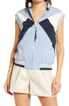Load image into Gallery viewer, Track &amp; Chic Vest
