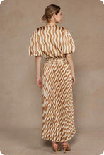 Load image into Gallery viewer, Golden Hour Silk Set
