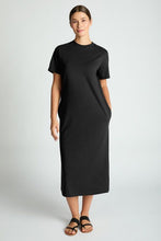 Load image into Gallery viewer, Simplicity Always Tee Dress in Black
