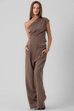 Load image into Gallery viewer, Worth the Chase Mocha Set
