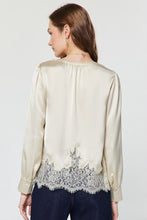 Load image into Gallery viewer, Soft Landing Silk x Lace Set
