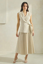 Load image into Gallery viewer, Ultimate Muse Midi Dress
