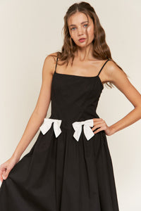 Flirty Affair Bow Midi Dress