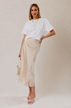 Load image into Gallery viewer, Oh So Nice Silk x Lace Skirt
