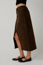 Load image into Gallery viewer, Don’t Doubt Me Skirt
