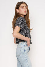 Load image into Gallery viewer, She’s All That Cropped Blazer
