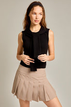 Load image into Gallery viewer, Preppy Gal Tie Detail Top in Black
