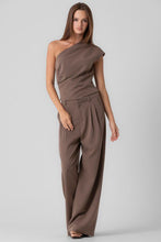 Load image into Gallery viewer, Worth the Chase Mocha Set
