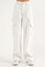 Load image into Gallery viewer, Sadie Denim Cargo Pants in Off White
