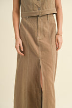 Load image into Gallery viewer, Agency Linen Set in Mocha (Skirt + Vest)
