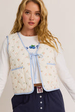 Load image into Gallery viewer, Colette Dream Quilted Vest
