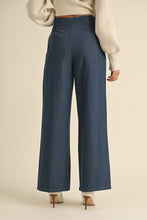 Load image into Gallery viewer, Elevated Essentials In Charge Pleated Denim Trousers
