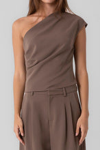 Load image into Gallery viewer, Worth the Chase Mocha Set
