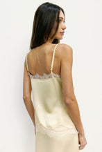 Load image into Gallery viewer, Where We Begin Silk x Lace Set
