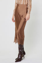 Load image into Gallery viewer, She’s All Class Silk x Cardigan Set Pre-Order 30/07
