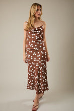 Load image into Gallery viewer, Dotted Afair Brown Silk Set Pre-Order 19/03
