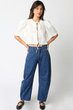 Load image into Gallery viewer, Selina Barrel Leg Jeans
