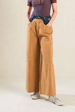 Load image into Gallery viewer, Into It Contrast Pants
