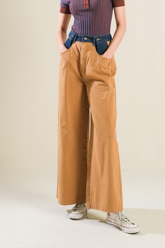 Into It Contrast Pants