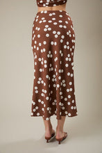 Load image into Gallery viewer, Dotted Afair Brown Silk Set Pre-Order 19/03
