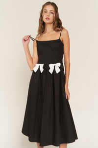 Flirty Affair Bow Midi Dress