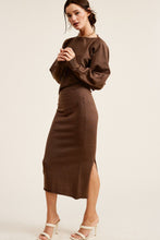 Load image into Gallery viewer, Francesca Set in Brown
