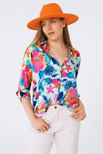 Load image into Gallery viewer, Floral Dream Silky Blouse
