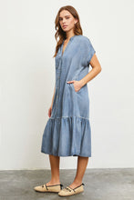 Load image into Gallery viewer, Camden Tencel Denim Maxi Dress
