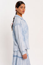 Load image into Gallery viewer, Look Into It Chambray Top
