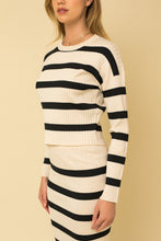 Load image into Gallery viewer, Parisian Chic Ribbed Sweater
