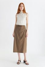 Load image into Gallery viewer, Reinne Mocha Midi Skirt
