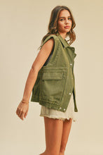 Load image into Gallery viewer, Washed Utility Vest in Olive
