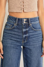 Load image into Gallery viewer, High Rise Wide Cropped Jeans
