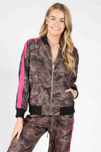 Load image into Gallery viewer, Nylon Camo Jacket
