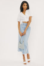 Load image into Gallery viewer, Contrast Wash Denim Midi Skirt
