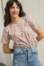 Load image into Gallery viewer, Sweet Dots Tee In Mauve
