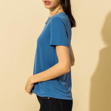 Load image into Gallery viewer, The Crew Neck In Blue
